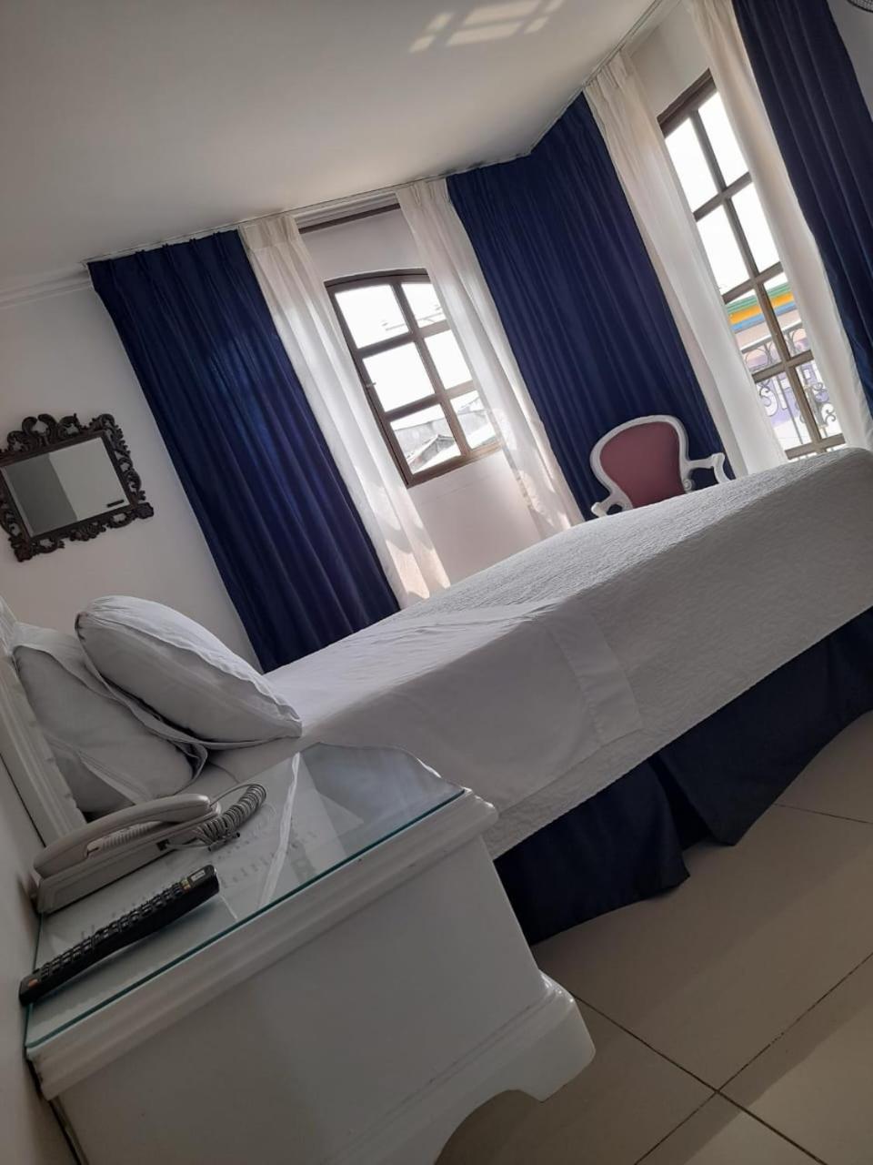 Hotel Suite Santa Rosa Санта-Роса-де-Кабаль Экстерьер фото